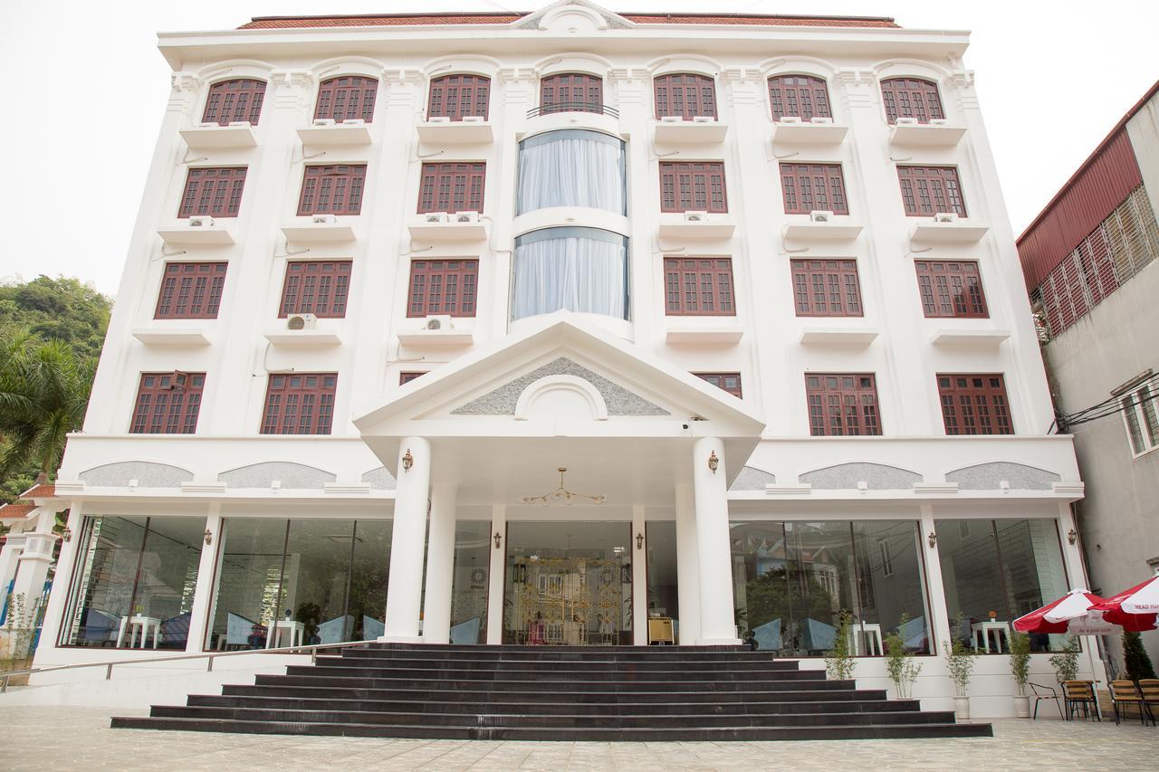 Windsor Hotel Son La Esterno foto
